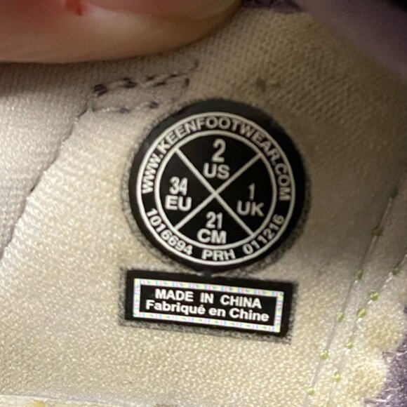 Keen Moxie Washable Sandals Size 2 - Picture 8 of 10